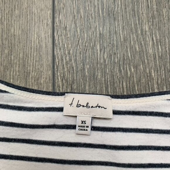 Aritzia Babaton Stripe T-shirt Top 3/4 Length sleeve Stretch Cotton Size XS - Picture 15 of 16